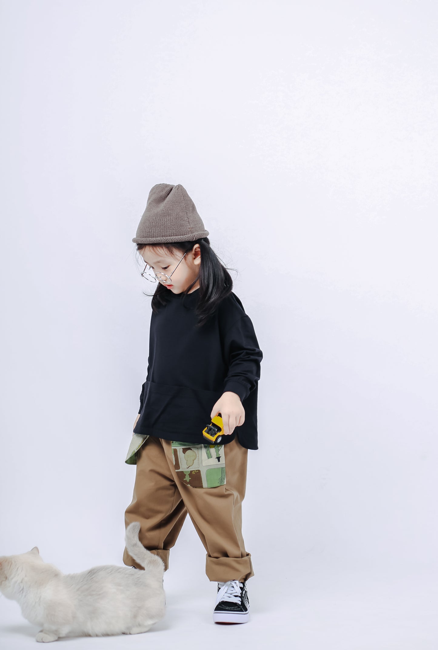 Fruit Monster Patterned Kids Pants (Khaki)