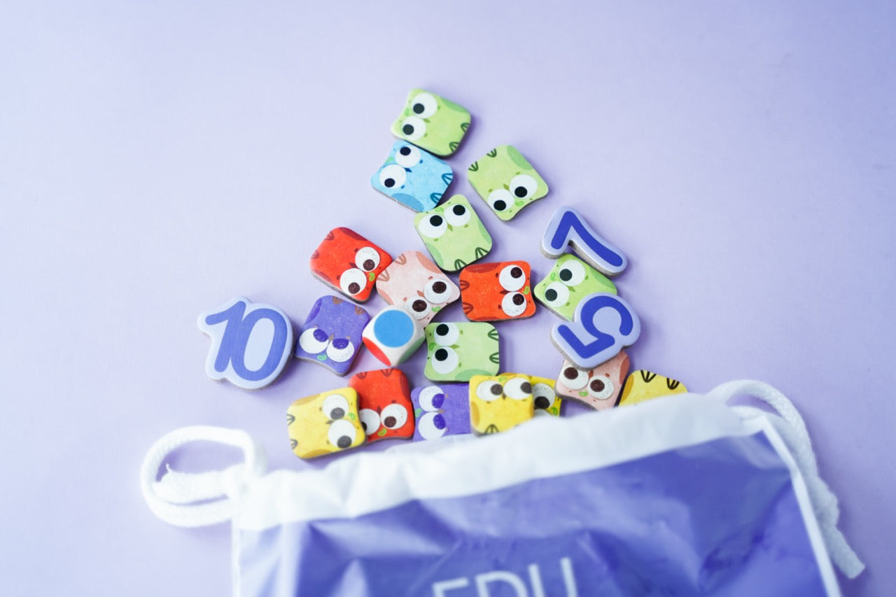 Omi Owl Counter Set